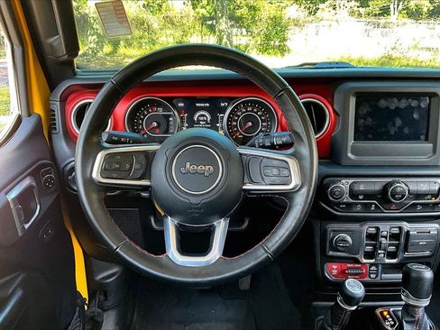 Used 2021 Jeep Wrangler Unlimited Rubicon image 8