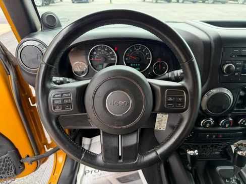 Used 2014 Jeep Wrangler Unlimited Sport w/ Quick Order Package 24S AWD/4WD image 25
