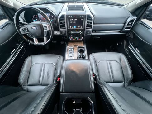 Used 2019 Ford Expedition Platinum image 19