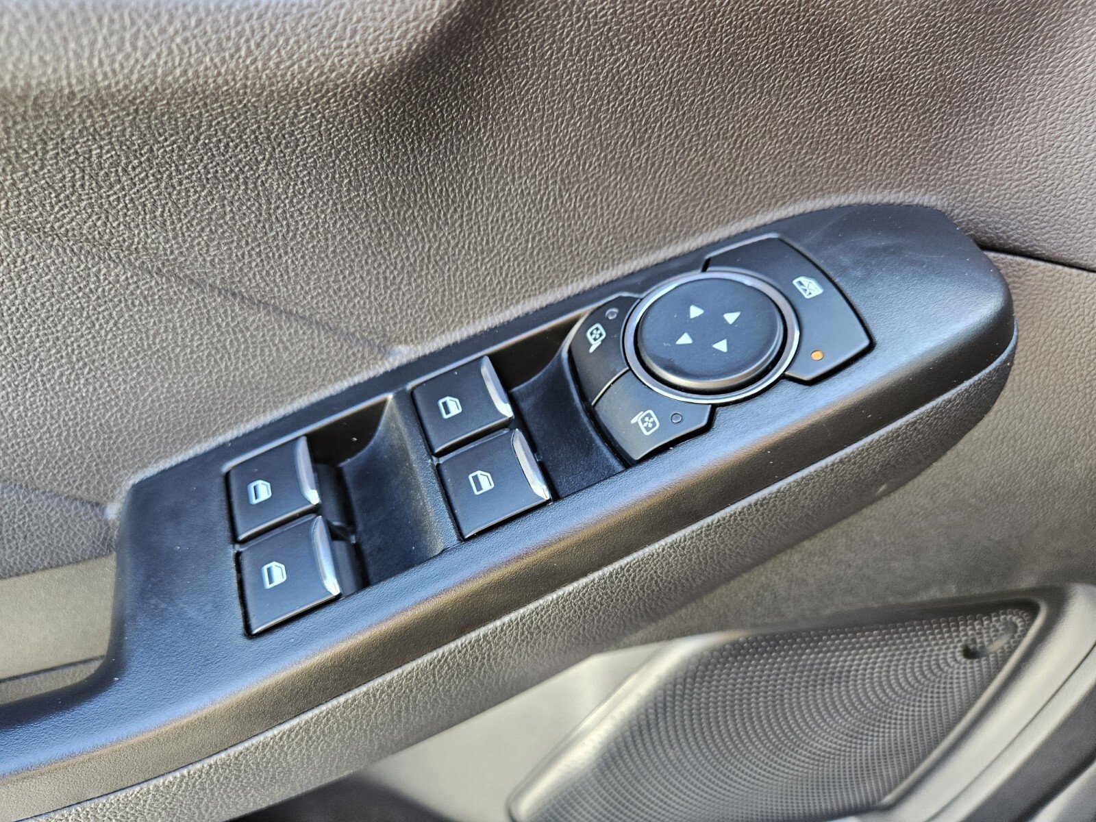 Used 2025 Ford Escape Active w/ Tech Pack #1 FWD image 30