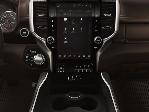 New 2026 RAM 1500 Laramie AWD/4WD image 5