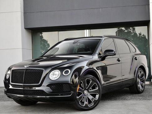 Used 2020 Bentley Bentayga image 11