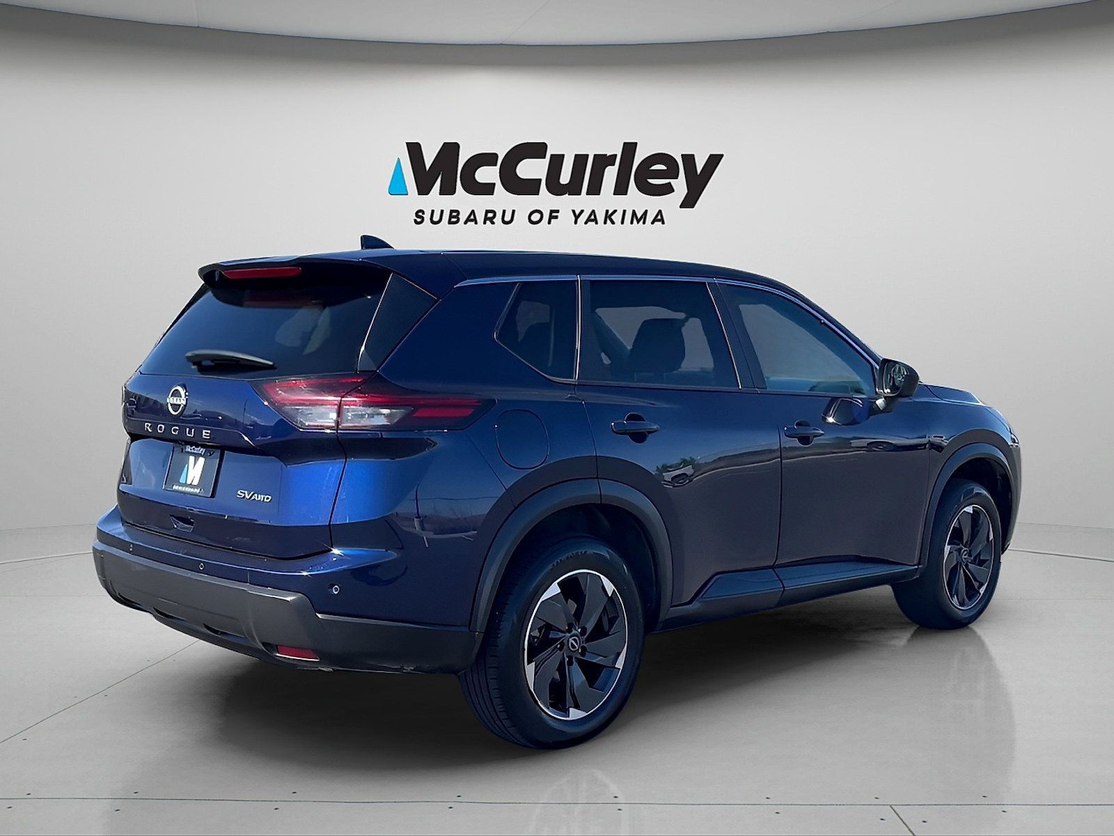 Used 2024 Nissan Rogue SV AWD/4WD image 5