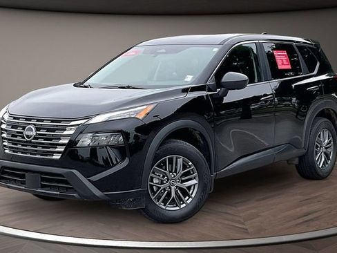 Certified 2026 Nissan Rogue S AWD/4WD image 1