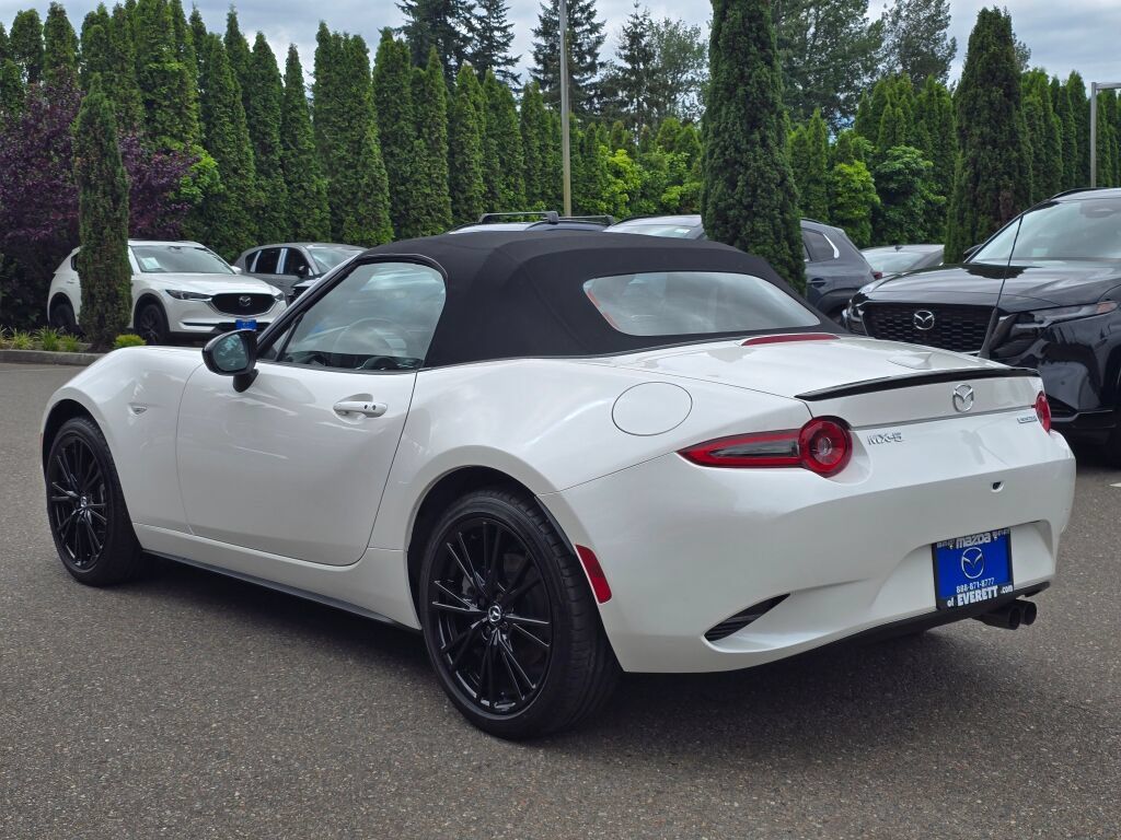New 2026 MAZDA MX-5 Miata Club RWD image 3