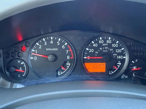 Used 2016 Nissan Frontier SV image 25