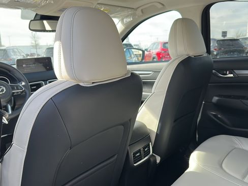 New 2025 MAZDA CX-5 AWD 2.5 S w/ Preferred Package image 14
