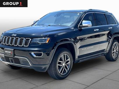 Used 2017 Jeep Grand Cherokee Limited w/ Luxury Group II