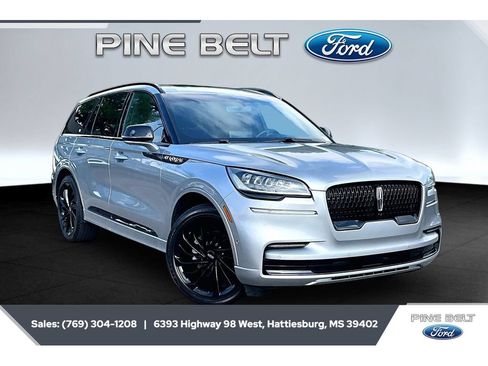 Used 2023 Lincoln Aviator Reserve w/ Equipment Group 201A RWD image 1