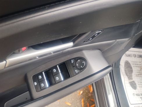 Certified 2023 MAZDA CX-30 AWD 2.5 S w/ Select Package image 11