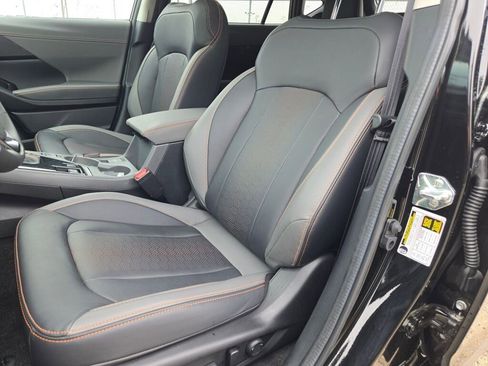 Certified 2025 Subaru Crosstrek 2.5i Limited image 23