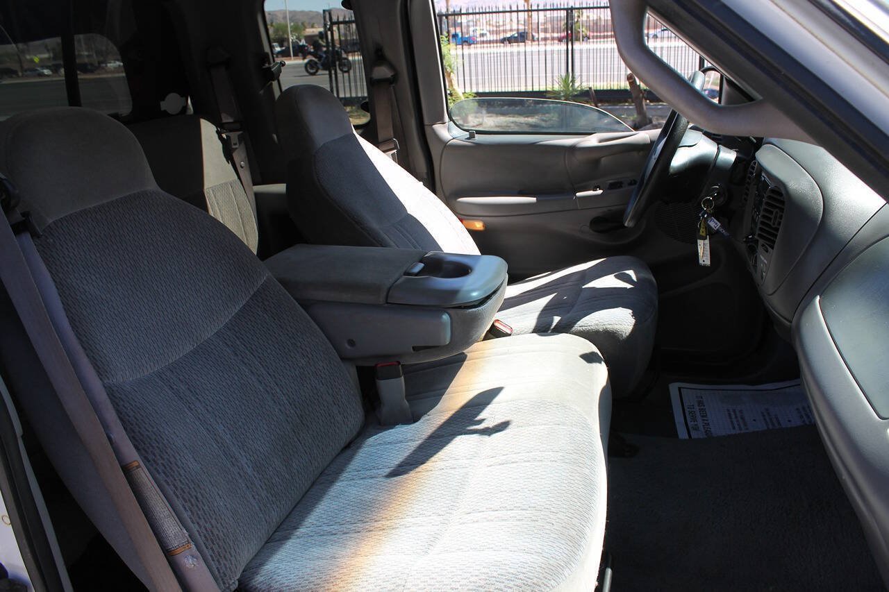 Used 1998 Ford F150 XLT RWD image 23