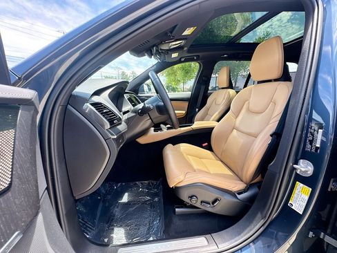 Used 2024 Volvo XC90 B6 Ultimate w/ Protection Package Premier AWD/4WD image 19