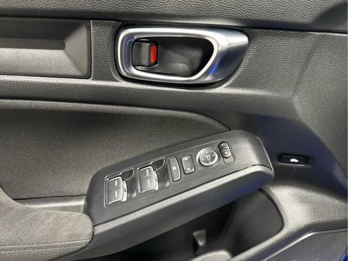 Used 2024 Honda Civic Sport image 10