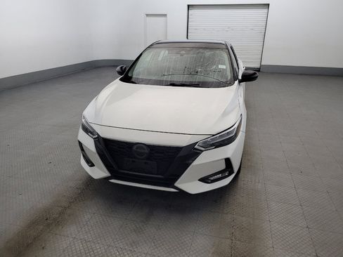 Used 2022 Nissan Sentra SR w/ Midnight Edition FWD image 15