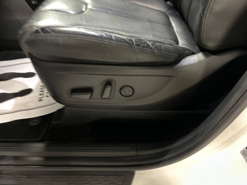 Used 2022 Hyundai Palisade SEL w/ 8P Bench Seat Package FWD image 11