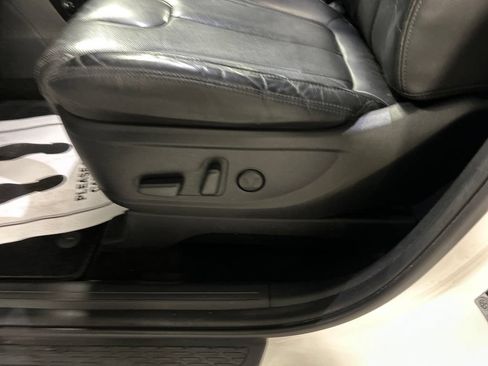 Used 2022 Hyundai Palisade SEL w/ 8P Bench Seat Package FWD image 11
