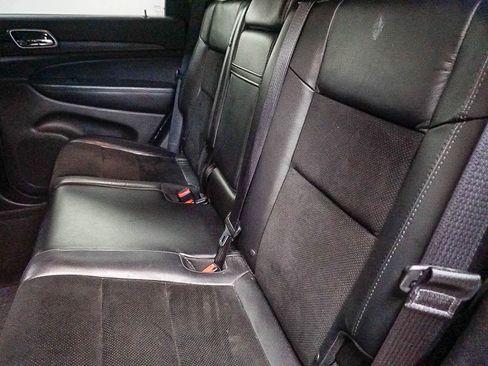 Used 2017 Jeep Grand Cherokee Altitude image 18