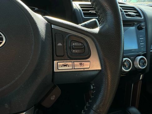 Used 2018 Subaru Forester 2.5i Touring w/ Popular Package #3B image 27