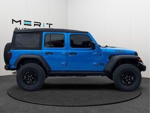 Used 2021 Jeep Wrangler Unlimited Willys AWD/4WD image 10