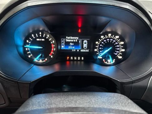 Used 2018 Ford Edge SE FWD image 14