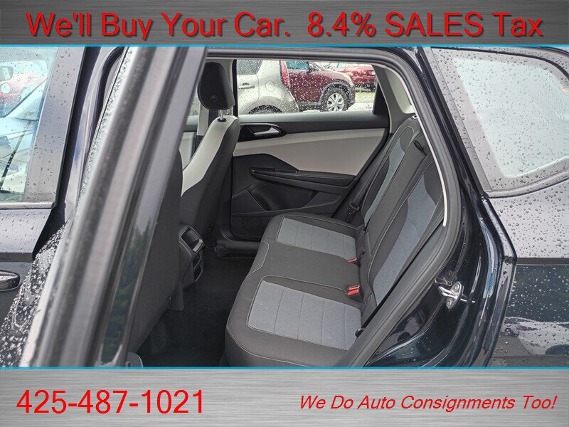 Used 2025 Volkswagen Taos S FWD image 17