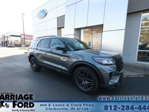 Certified 2025 Ford Explorer ST-Line w/ Premium Package AWD/4WD image 1