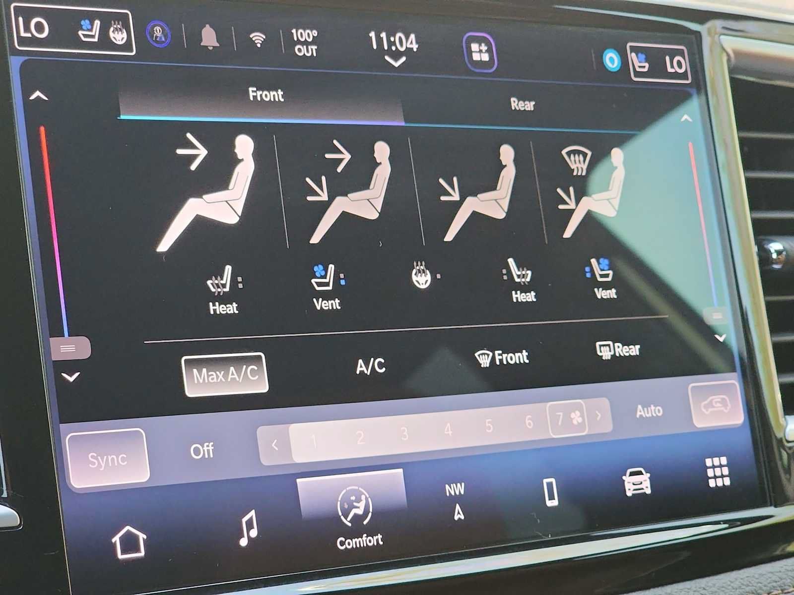 Used 2024 Chrysler Pacifica Pinnacle FWD image 29