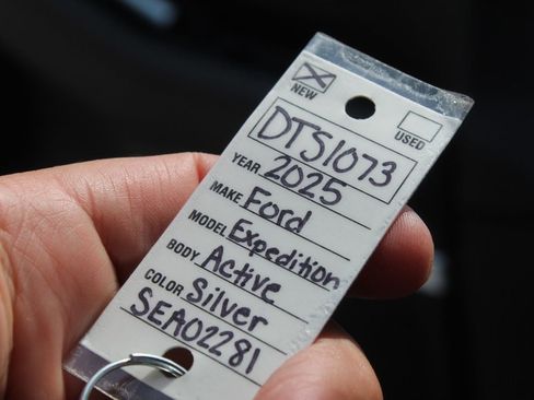 New 2025 Ford Expedition Max Active image 38