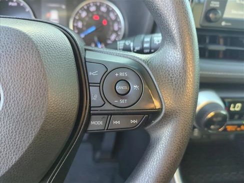 Certified 2022 Toyota RAV4 XLE AWD/4WD image 19