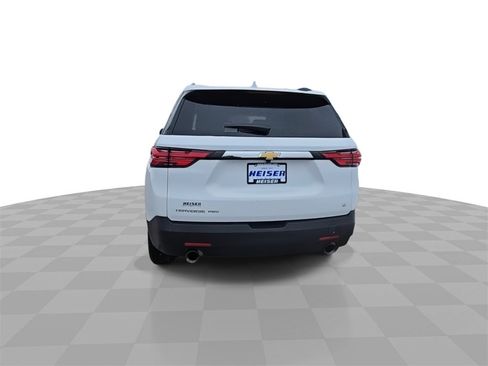 Certified 2022 Chevrolet Traverse LT image 7