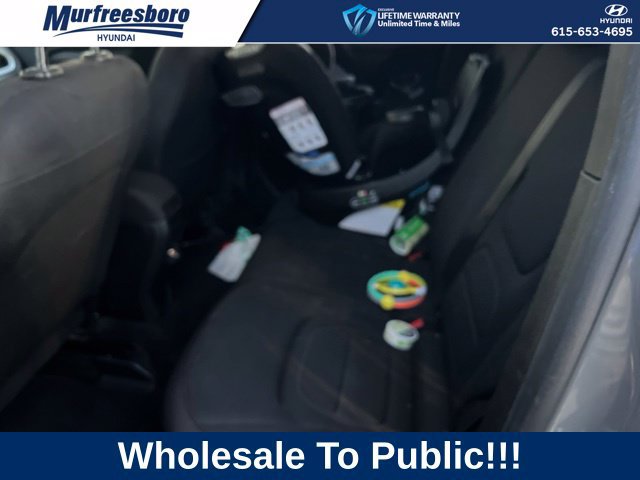 Used 2019 Jeep Renegade Latitude FWD image 9