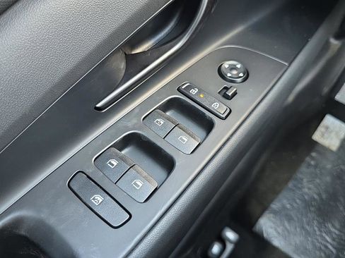 New 2026 Hyundai Elantra Sport FWD image 15