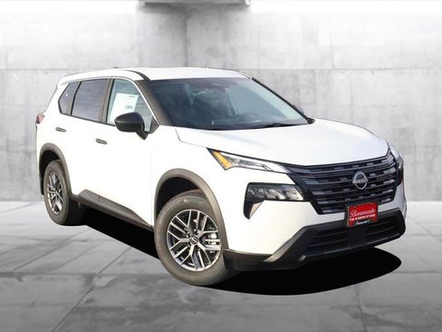 New 2026 Nissan Rogue S image 2