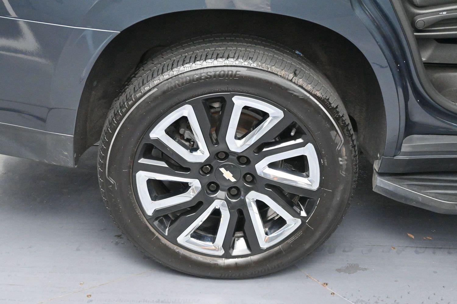 Used 2021 Chevrolet Tahoe Premier AWD/4WD image 37