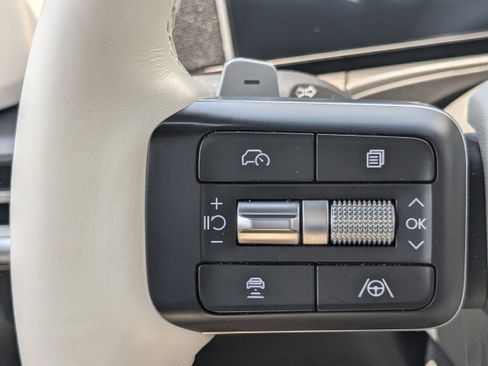 Used 2024 Hyundai Santa Fe SEL AWD/4WD image 14