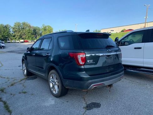 Used 2016 Ford Explorer Limited w/ Equipment Group 301A AWD/4WD image 6
