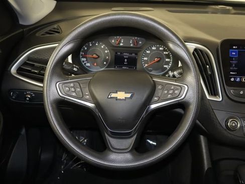 Used 2024 Chevrolet Malibu LS FWD image 8