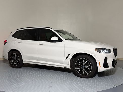 Used 2024 BMW X3 sDrive30i w/ M Sport Package RWD image 5