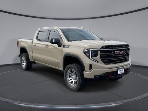 Used 2022 GMC Sierra 1500 AT4 AWD/4WD image 1