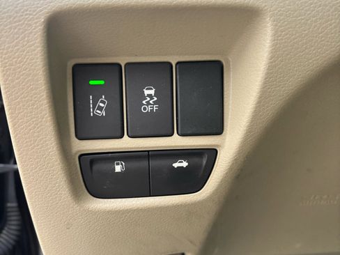 Used 2015 Acura TLX V6 w/ Technology Package image 11