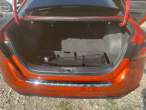 Used 2022 Nissan Altima 2.5 SR image 9