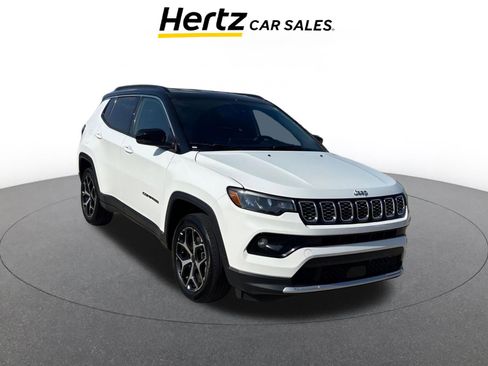 Used 2025 Jeep Compass Limited image 1