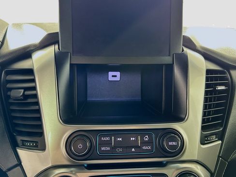 Used 2020 Chevrolet Tahoe LS AWD/4WD image 33