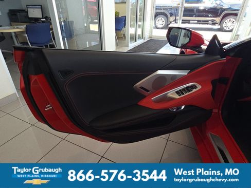 New 2027 Chevrolet Corvette Stingray Convertible w/ Z51 Performance Package RWD image 11