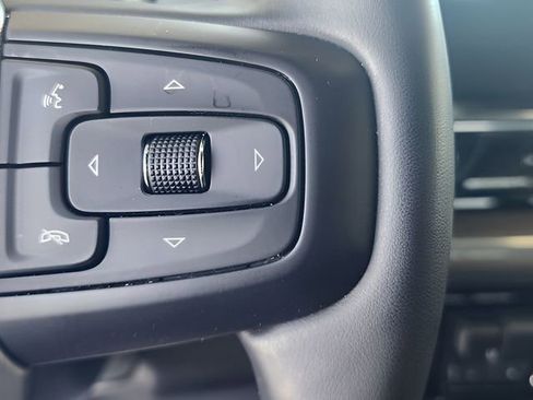 Used 2023 GMC Sierra 1500 SLT w/ SLT Premium Plus Package image 27