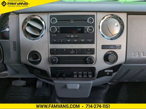 Used 2015 Ford F550 2WD Regular Cab Super Duty image 31