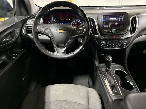 Used 2020 Chevrolet Equinox LT FWD image 11
