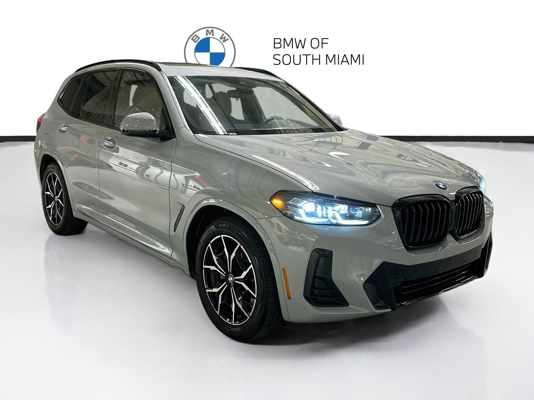 Certified 2024 BMW X3 sDrive30i w/ M Sport Package RWD image 1