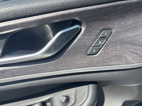 Used 2022 Jeep Grand Cherokee L Limited image 34